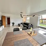 וילה Stunning & Renovated 130sqm Only 5 Min By Car From Sandy Beaches Åkirkeby