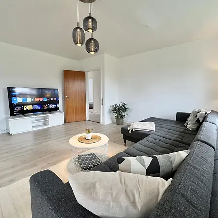 빌라 Stunning & Renovated 130sqm Only 5 Min By Car From Sandy Beaches *