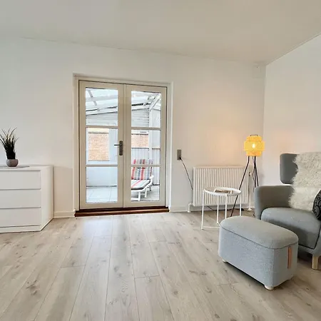 Stunning & Renovated 130sqm Only 5 Min By Car From Sandy Beaches * Åkirkeby